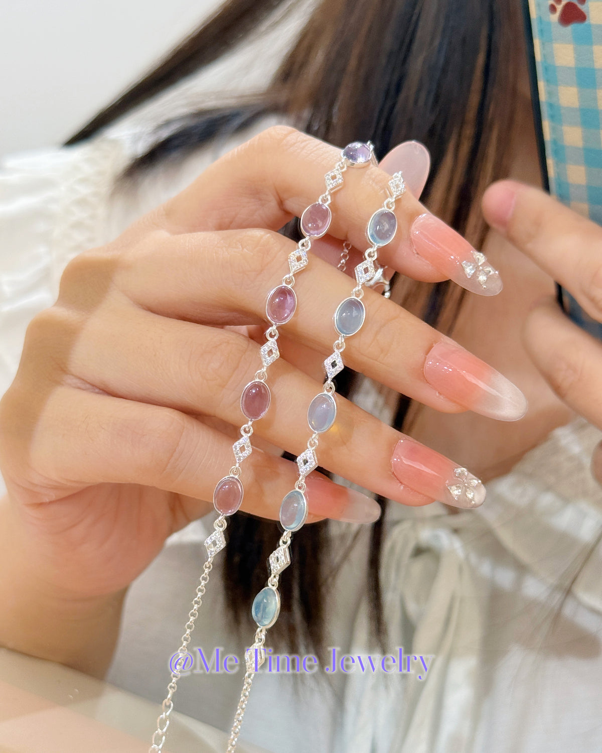 🌙百搭橢圓彩寶水晶手鏈｜兩色可揀
