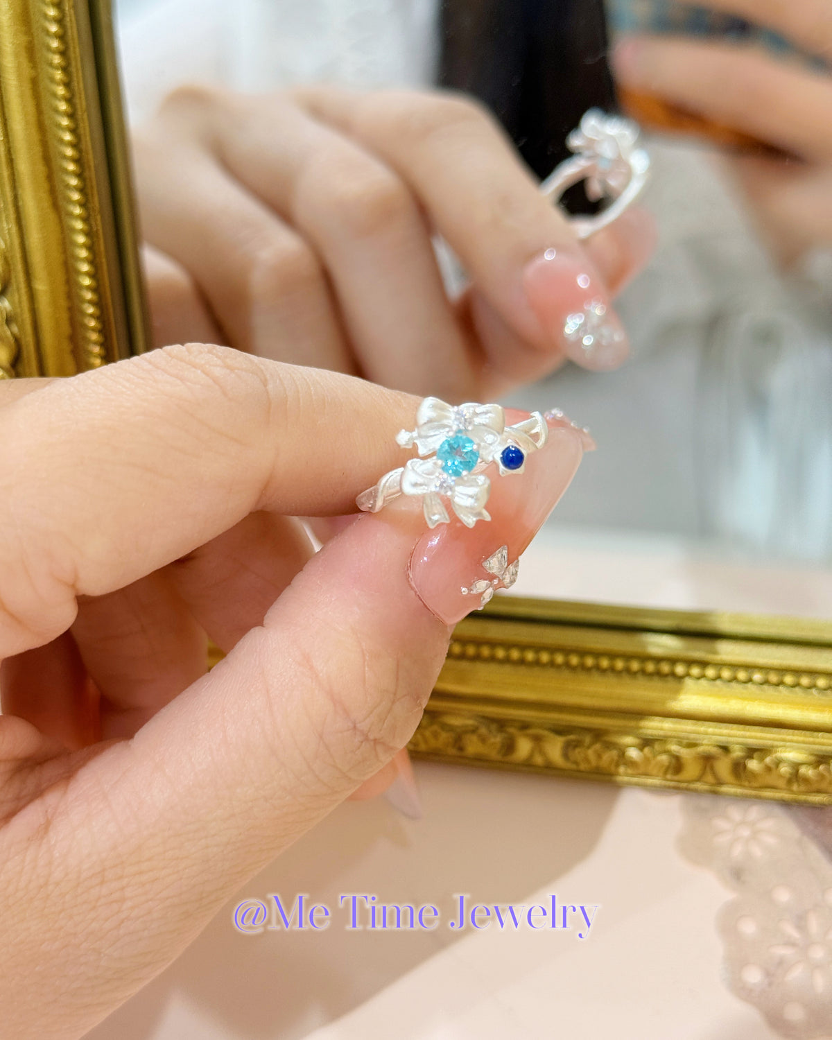 🎀 蝴蝶結托帕石戒指｜清甜夢幻感